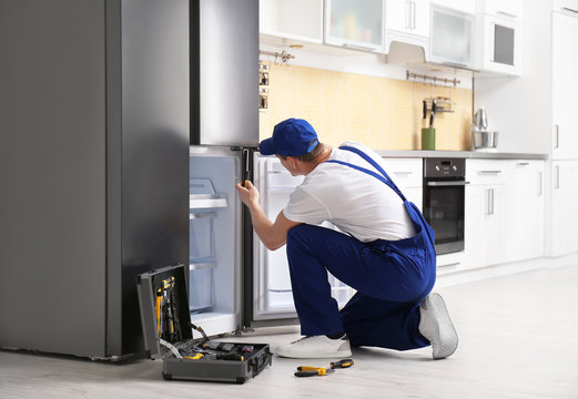 Fridge Repair Service in Dubai